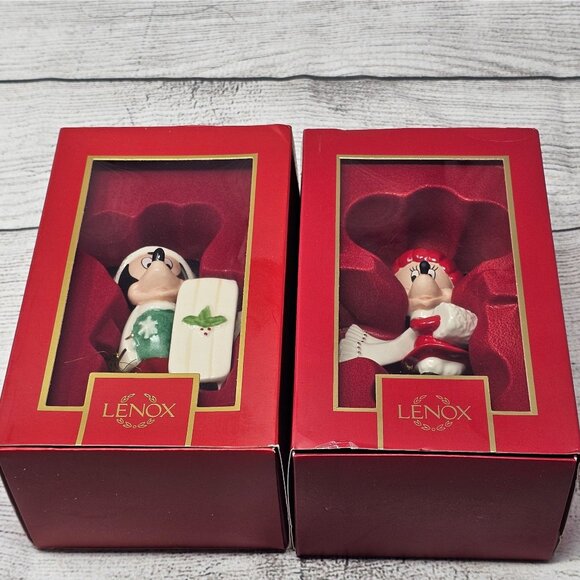 NEW! Mickey & Minnie Mouse Lenox Disney Showcase Collection Let it Snow Christma - Picture 8 of 11